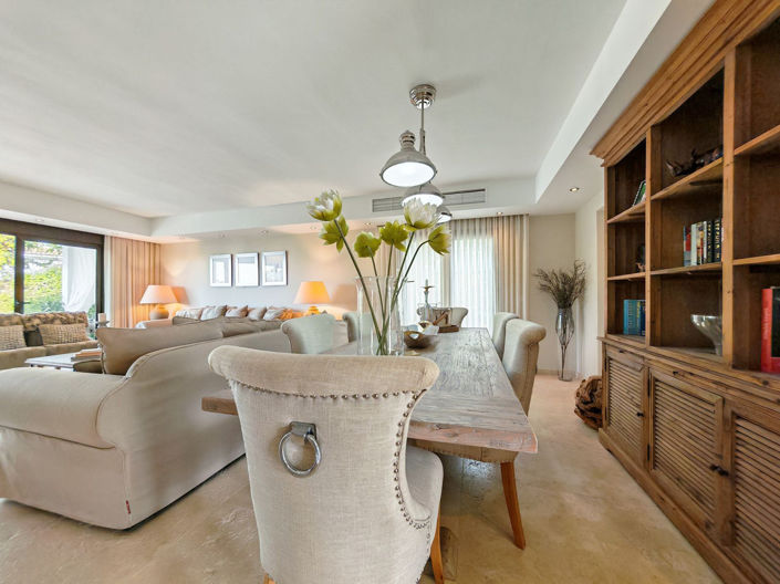 Image No.12-3 Bed Villa for sale