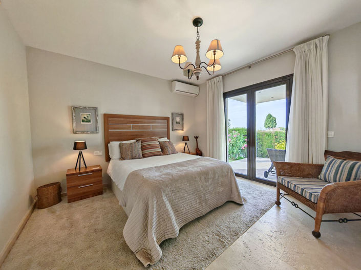 Image No.25-3 Bed Villa for sale