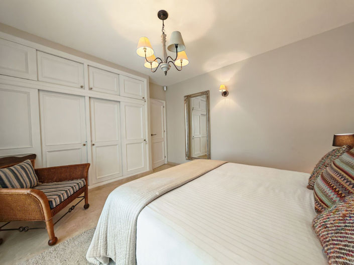 Image No.27-3 Bed Villa for sale