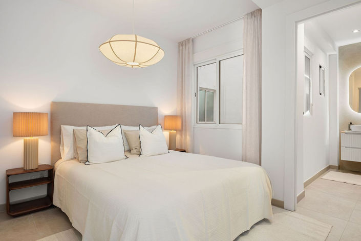 Image No.17-2 Bed Apartment for sale