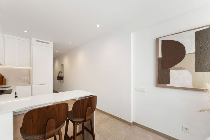 Image No.8-2 Bed Apartment for sale