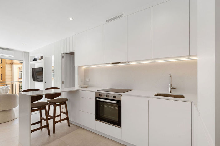 Image No.9-2 Bed Apartment for sale