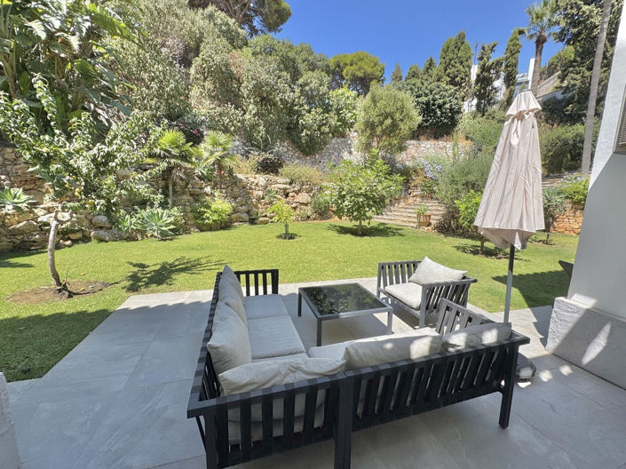 Image No.27-5 Bed Villa for sale