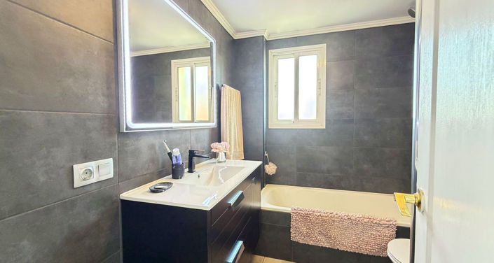 Image No.21-Appartement de 3 chambres à vendre à Estepona