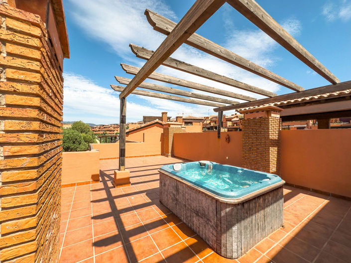 Image No.19-2 Bed Apartment for sale