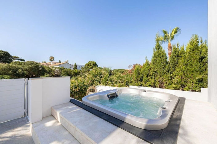 Image No.20-3 Bed Villa for sale