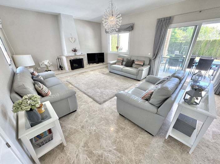 Image No.6-4 Bed Villa for sale