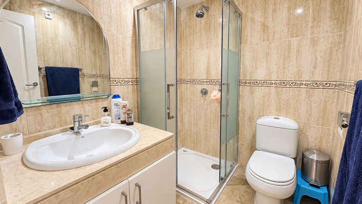 Image No.12-2 Bed Apartment for sale