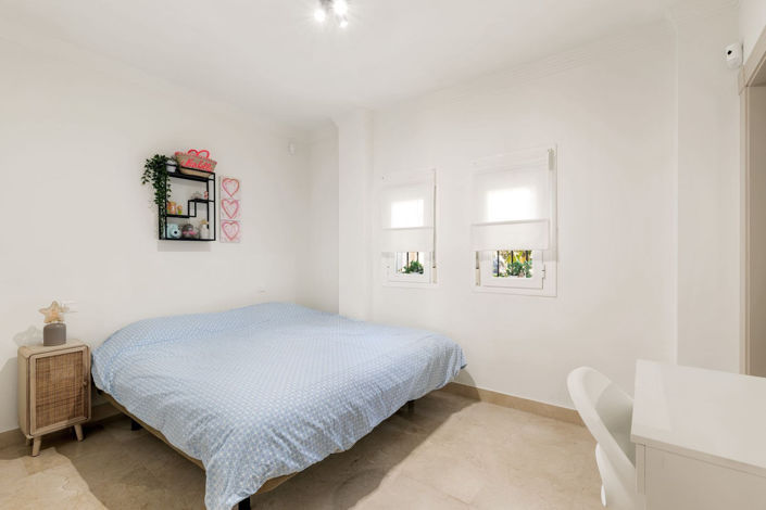 Image No.16-2 Bed Apartment for sale
