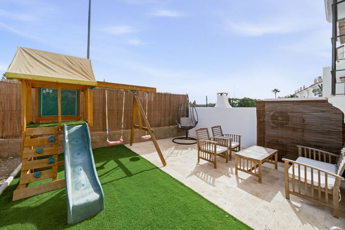 Image No.3-2 Bed Townhouse for sale