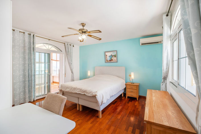 Image No.18-5 Bed Villa for sale