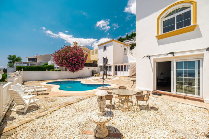 Image No.3-5 Bed Villa for sale
