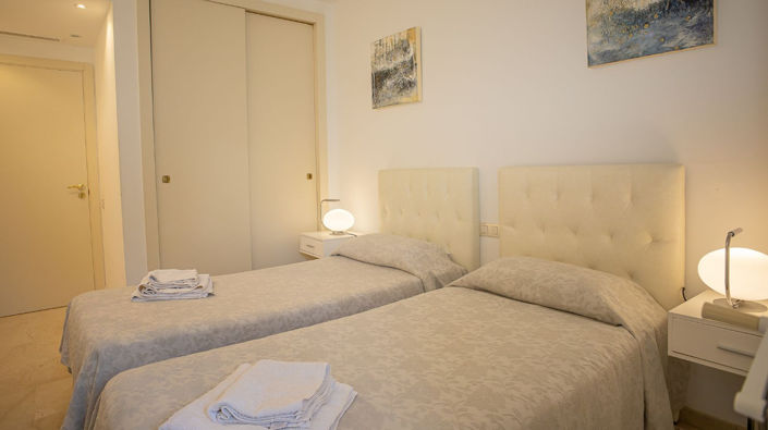 Image No.17-3 Bed Apartment for sale