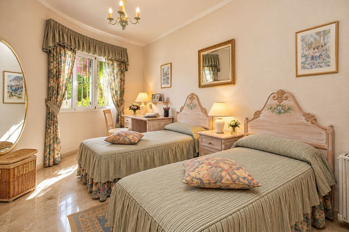 Image No.18-2 Bed Apartment for sale