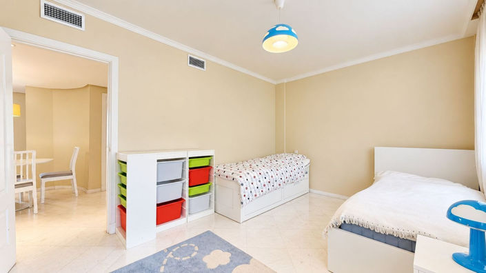 Image No.19-2 Bed Apartment for sale