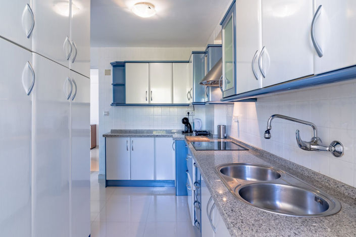 Image No.11-3 Bed Apartment for sale