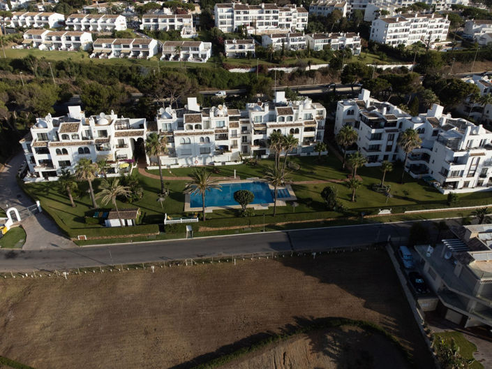 Image No.19-2 Bed Apartment for sale