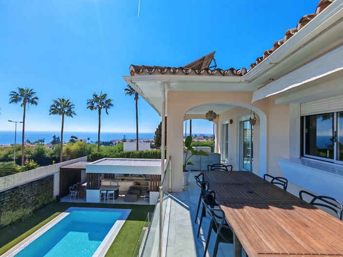 Image No.2-Villa de 4 chambres à vendre