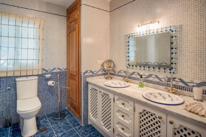 Image No.13-4 Bed Villa for sale
