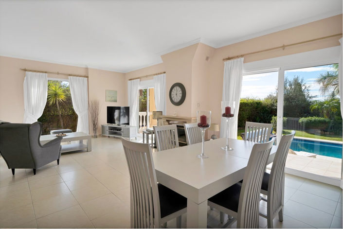 Image No.11-4 Bed Villa for sale