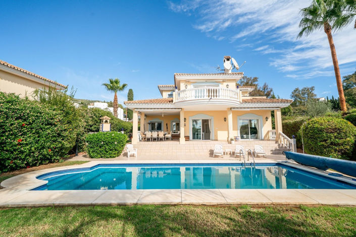 Image No.2-4 Bed Villa for sale