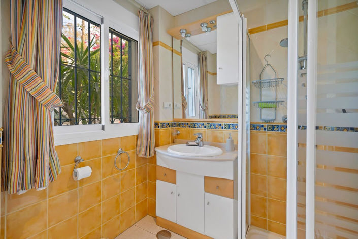 Image No.21-4 Bed Villa for sale