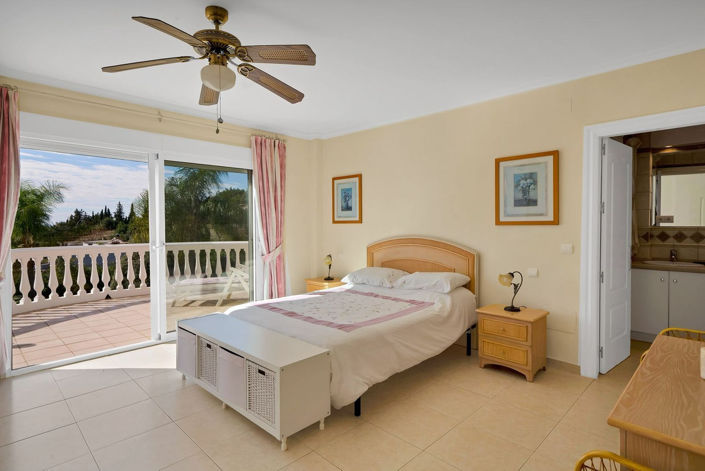 Image No.23-4 Bed Villa for sale