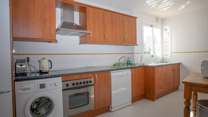 Image No.13-2 Bed Apartment for sale