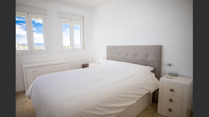 Image No.15-2 Bed Apartment for sale