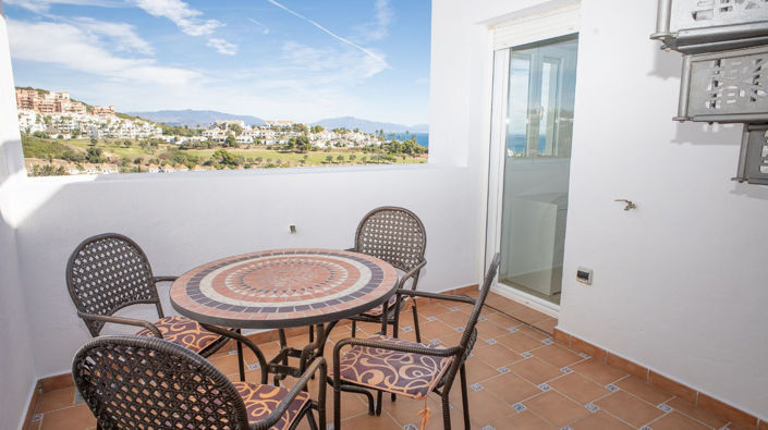Image No.25-2 Bed Apartment for sale