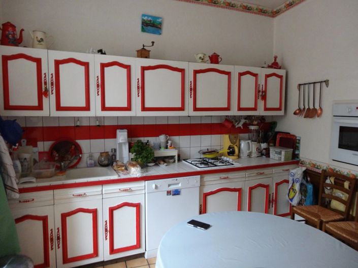 Image No.7-6 Bed House for sale