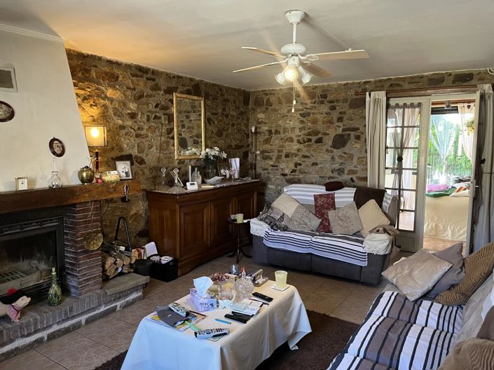 Image No.3-4 Bed House for sale