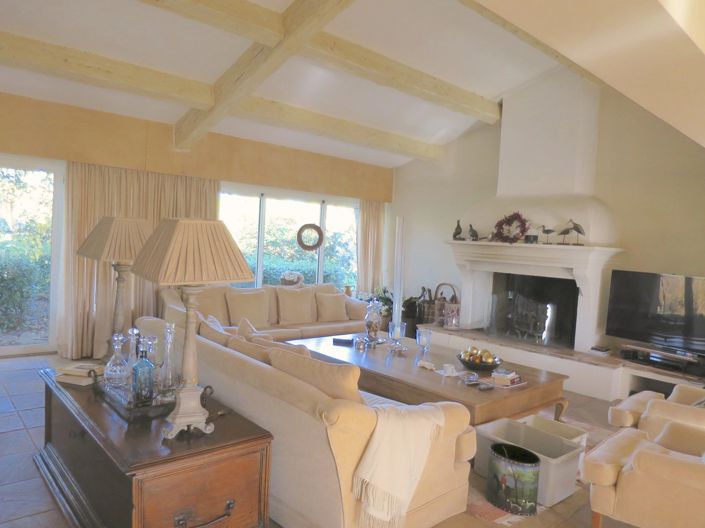 Image No.13-11 Bed House for sale
