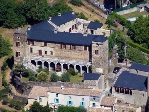 Image No.1-Maison de 8 chambres à vendre à Carcassonne