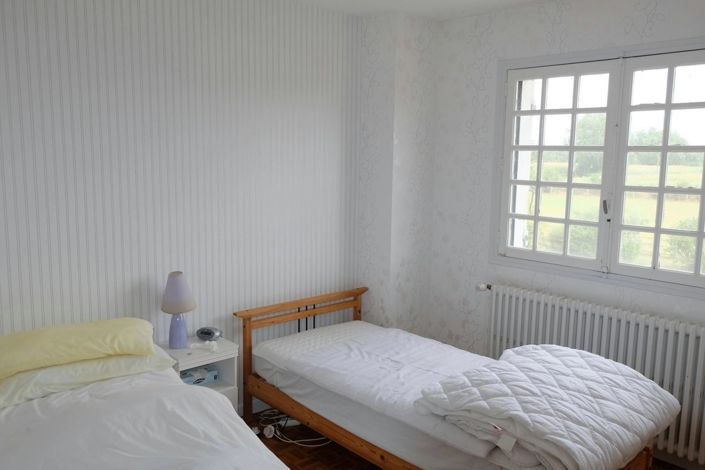 Image No.11-6 Bed Farmhouse for sale