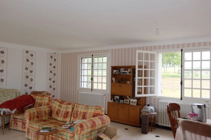 Image No.4-6 Bed Farmhouse for sale