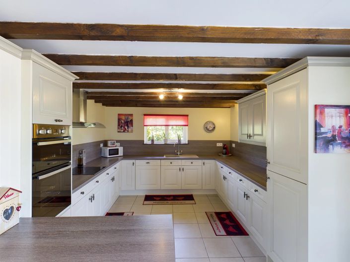 Image No.11-9 Bed House for sale