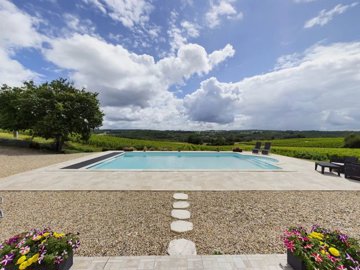 523b6f0accf5ff0dd08643fa82cae8a38a4869b84b192