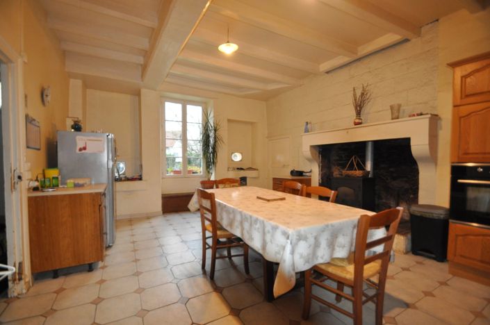 Image No.3-Maison de village de 4 chambres à vendre à Montbron