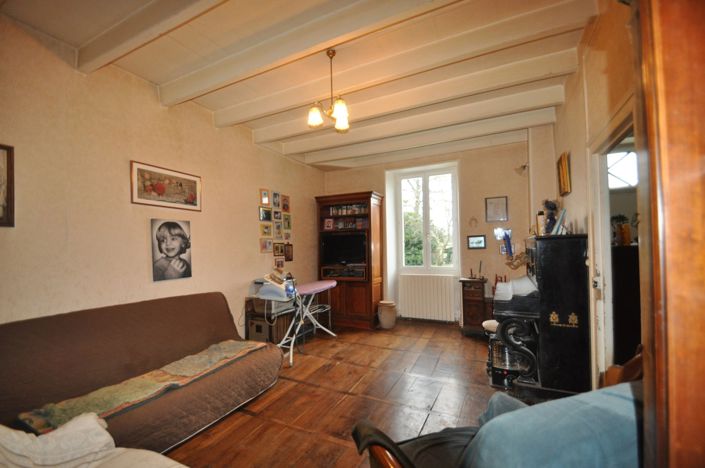 Image No.4-Maison de village de 4 chambres à vendre à Montbron