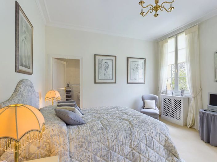 Image No.10-6 Bed House for sale