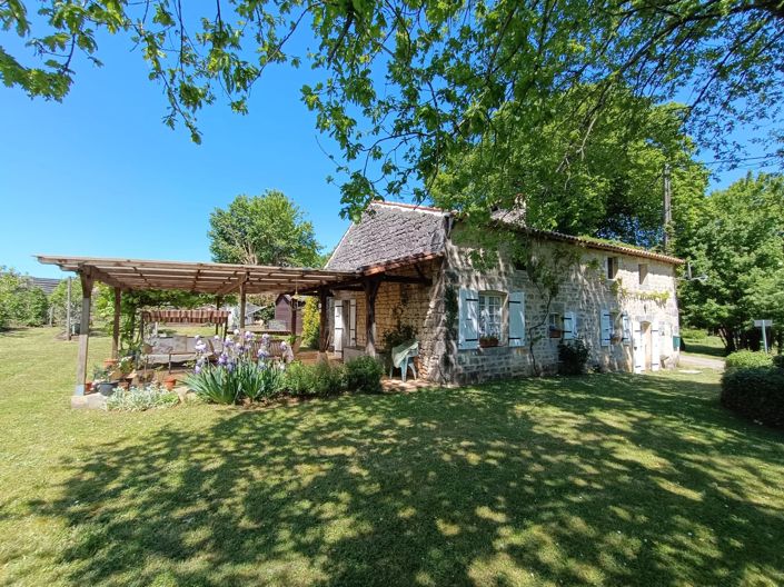 Image No.1-3 Bed House for sale