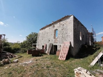 1 - Lacour, Maison