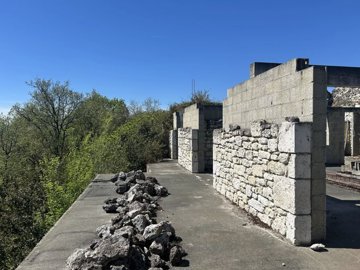 4b9c44f2abca0629cb6fb933d6efdb725e7c1cbff8403