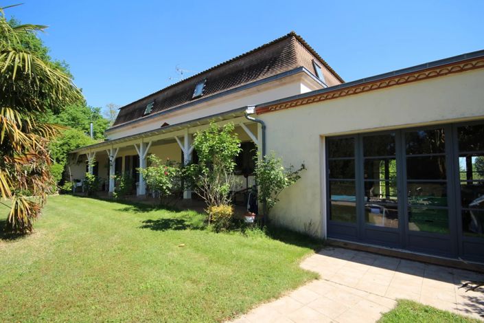 Image No.2-5 Bed House for sale