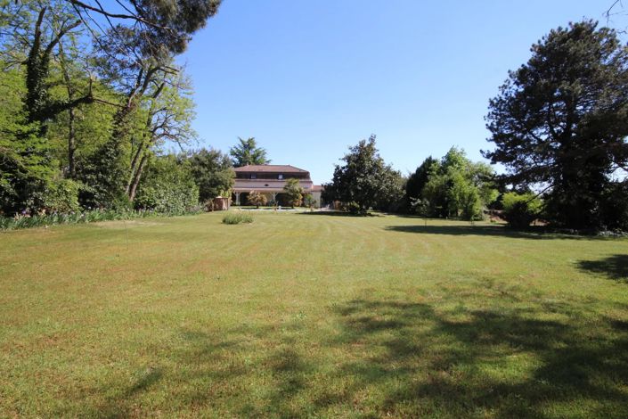 Image No.4-5 Bed House for sale