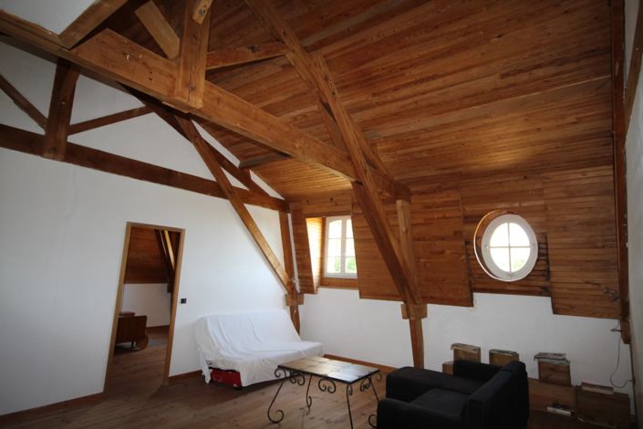 Image No.9-5 Bed House for sale