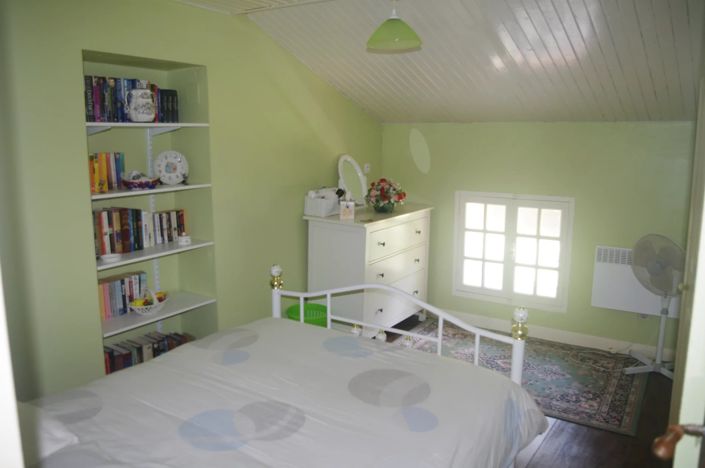 Image No.12-3 Bed House for sale