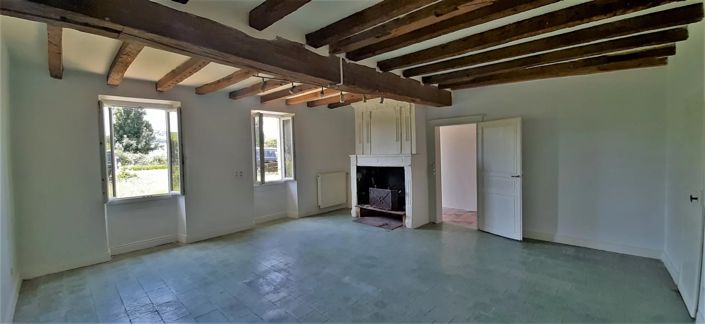 Image No.2-4 Bed House for sale