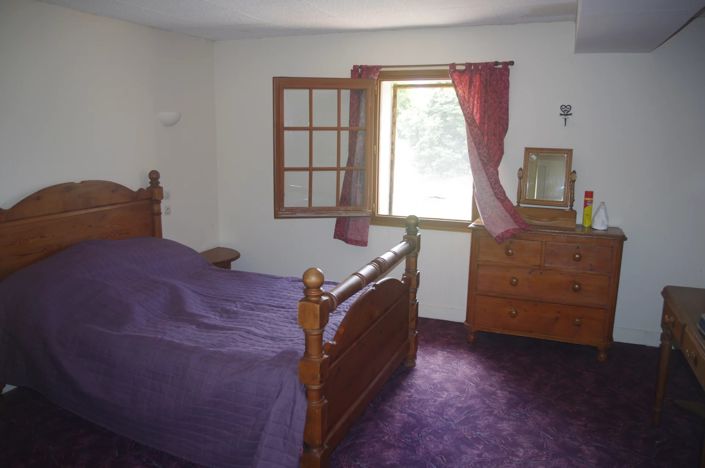 Image No.9-9 Bed House for sale